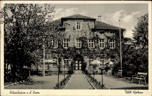 KP Witzenhausen an der Werra Hesse, kamienica, fasada, wejście, ogród, drzewa, taras, krzesła