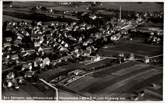 Ak Bad Dürrheim im Schwarzwald, Luftaufnahme von  Höhensolbad, Schwarzwald, 7-8000 M.