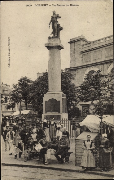 Postcard Lorient Morbihan, The Statue of Bisson