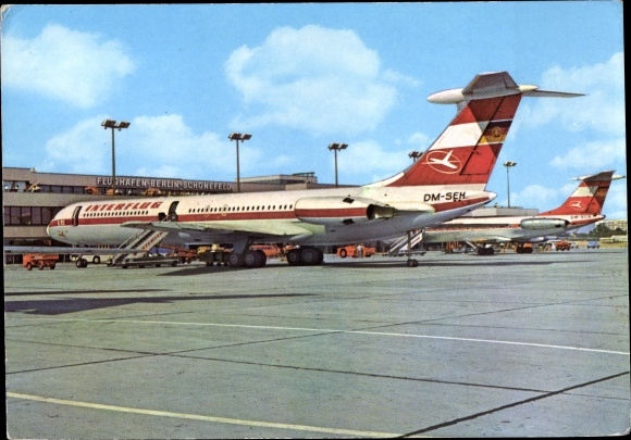 PC Schönefeld near Berlin, airport, German passenger plane, Interflug, DM SEH, Ilyushin IL 62