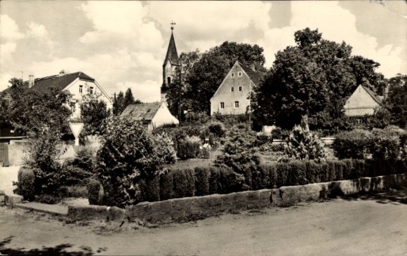 Postcard GIESEN DO NOT GIESSEN -------> 3539 Gießen on the Lahn, landscape with church, trees, garden...