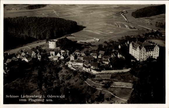 KP Lichtenberg Fischbachtal w Odenwaldzie, zamek Lichtenberg, zdjęcie lotnicze