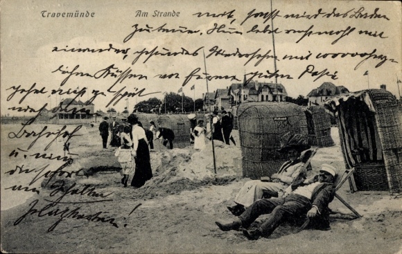 Ak Ostseebad Travemünde Lübeck, uitzicht op het strand, zwemmers, strandstoelen, sfeer