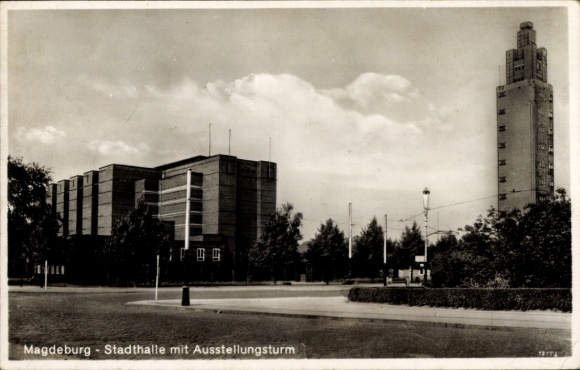 Postcard Magdeburg on the Elbe, town hall, exhibition tower