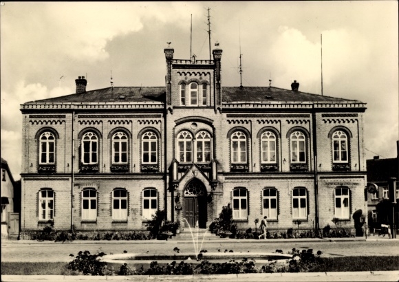 Postcard Brüel in Mecklenburg, town hall