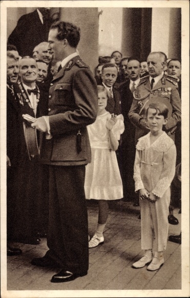 Postcard Laeken Bruxelles Brussels, King Leopold III. of Belgium, reception of workers