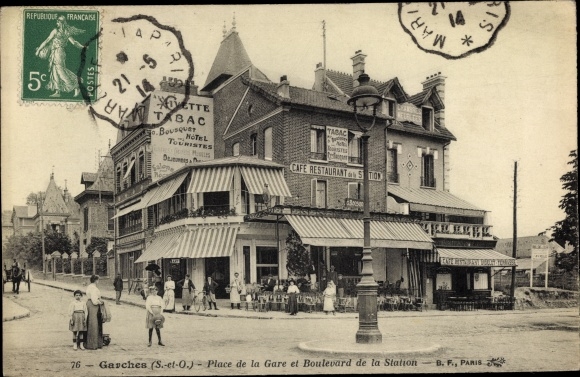 Postcard Garches Hauts-de-Seine, Place de la Gare and Boulevard de la Station