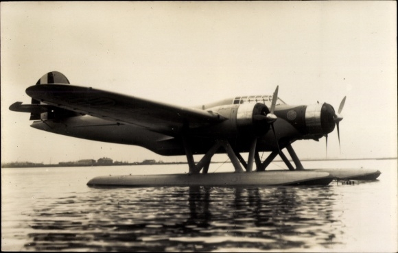 Postcard Italian military aircraft, torpedo vliegentuig, Cant Z 506 B