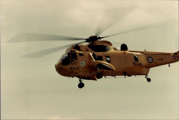 Set von 71 Fotos Flugzeuge und  Hubschrauber
