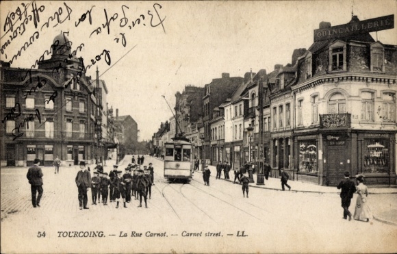 Postcard Tourcoing Nord, Rue Carnot