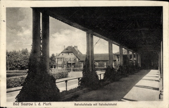 Postcard Bad Saarow Pieskow Kreis Oder Spree, station halls, station hotel