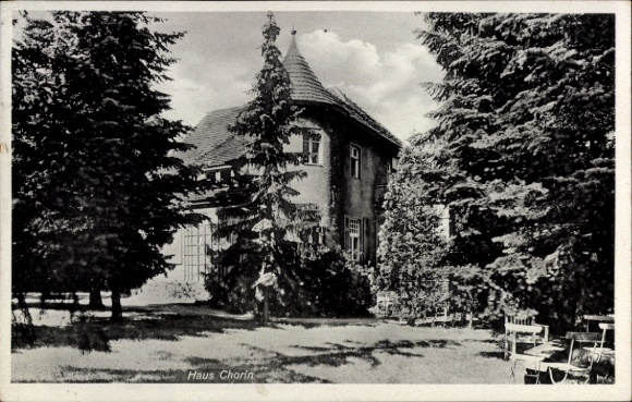 Postcard Chorin in der Mark, house large building, surrounded by trees and lawn