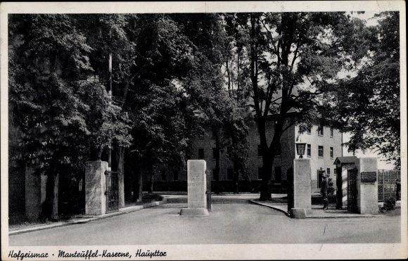 Ak Hofgeismar in Nordhessen, Manteuffel Kaserne, Haupttor