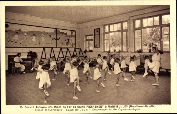 Postcard Mancieulles Saint Pierremont, Limited Company of Iron Mines, Nursery School Games Room