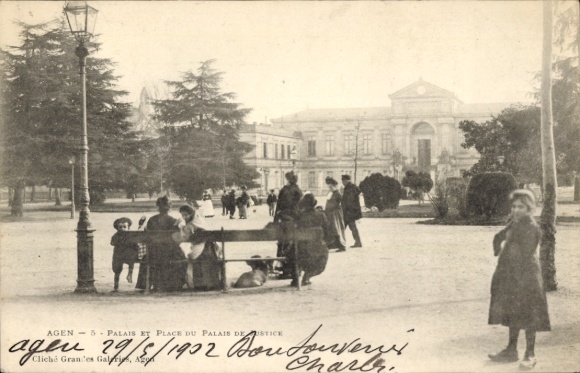 Ak Agen Lot et Garonne, Palais, Platz, Menschen, Park
