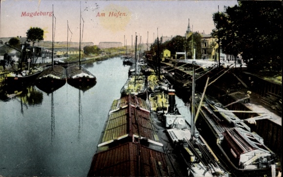 Postcard Magdeburg an der Elbe, Am Hafen