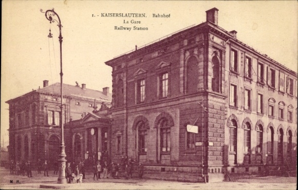 Postcard Kaiserslautern in the Palatinate, train station, La Gare, Railway Station, architecture