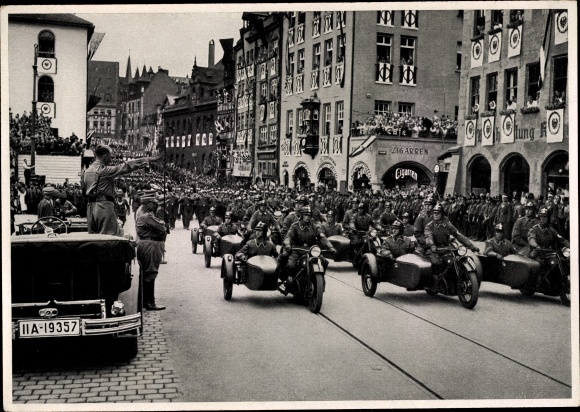 Sammelbild Adolf Hitler, Nürnberg, Parteitag 1935, Motor SA, Sammelwerk Nr. 15 Bild 194
