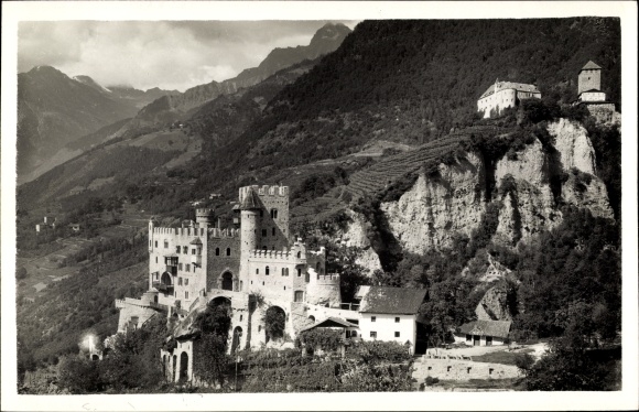KP Meran Merano Südtirol, Castello Fontana e Tirolo