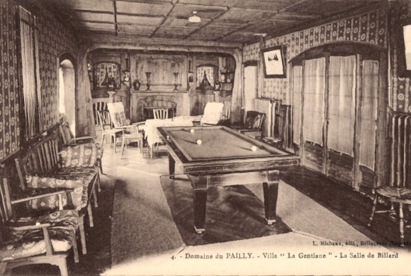Postcard Le Pailly Haute Marne, Domain Pailly, Villa La Gentiane, billiard room