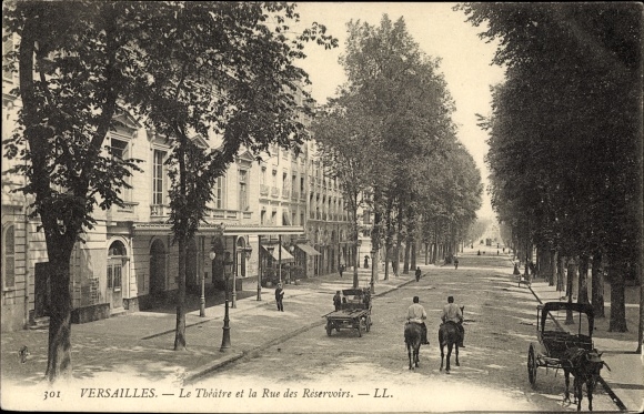 Ak Versailles Yvelines, Le Théatre et la Rue des Reservoirs