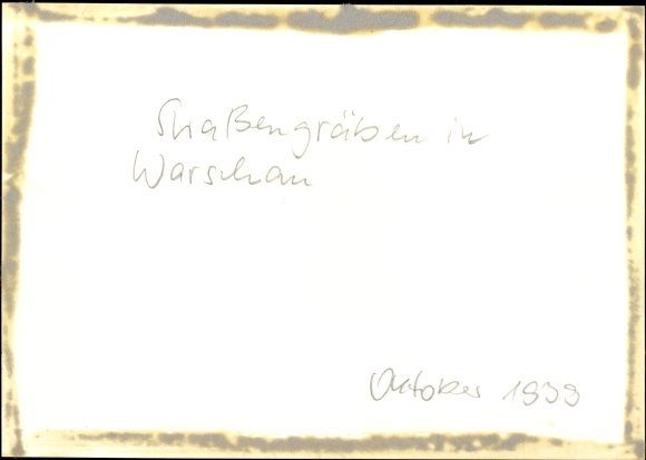 Fot. Hoffmann, Heinrich, Rowy w Warszawie, październik 1939 r