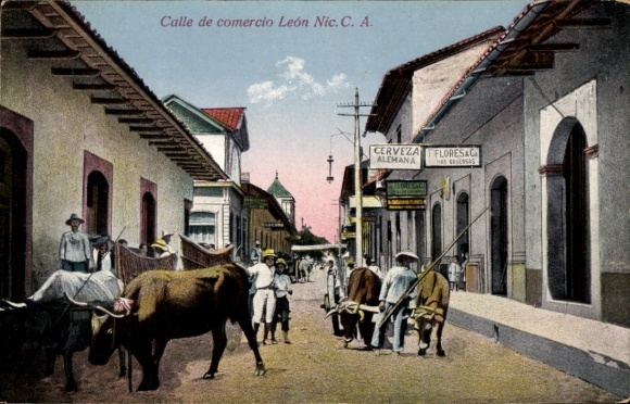 Ak León Nicaragua, Calle de comercio