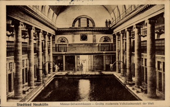 Postcard Berlin Neukölln, men's swimming pool in the Stadtbad