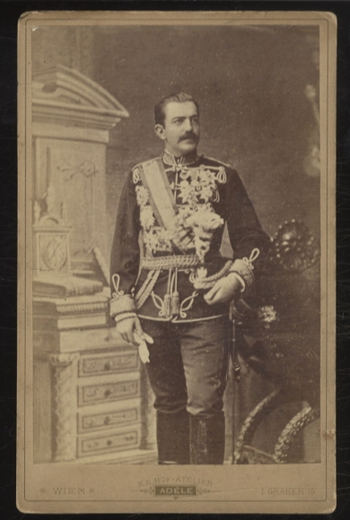Cabinet Foto König Milan I. von Serbien