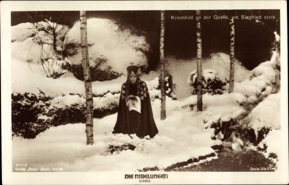 Postcard Die Nibelungen, film scene, Kriemhild at the source where Siegfried died, Ross 677/2