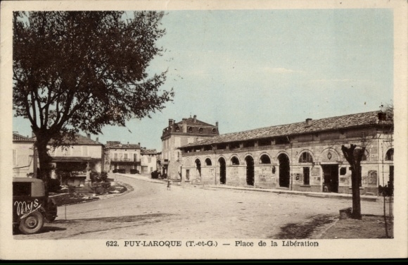 Ak Puy Laroque Puylaroque Tarn et Garonne, Place de la Liberation