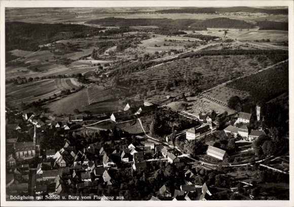 Ak Bödigheim Buchen in het Odenwald Baden, luchtfoto met kasteel en fort