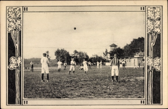 Passepartout Postcard men in volleyball