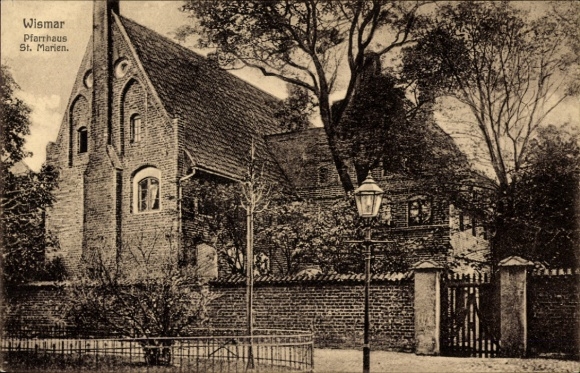 Postcard Hanseatic City of Wismar, Rectory St. Marien