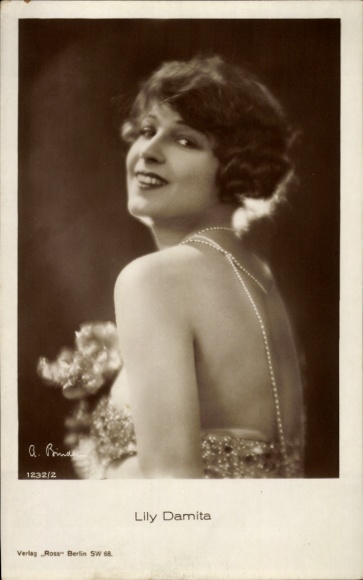 Ak Schauspielerin Lily Damita, Portrait, schulterfrei, Ross Verlag 1232/2, Autogramm