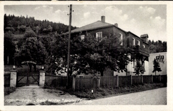 Postcard Geising Altenberg in the Ore Mountains, youth hostel Gretel Walter, building, landscape, trees, gate