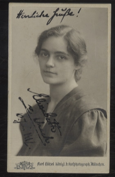 CdV portrait Elisabeth v. Urach Countess of Württemberg, later Princess of and of Liechtenstein