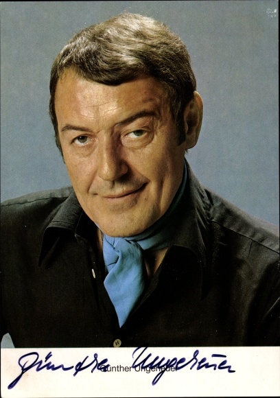 AK aktor Günther Ungeheuer, portret, autograf