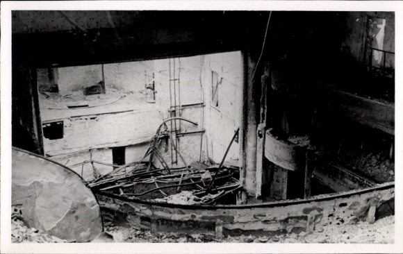 Foto Berlin Schöneberg, Theater, Nürnberger Straße, Kriegszerstörung 2. WK, Innenansicht, Trümmer