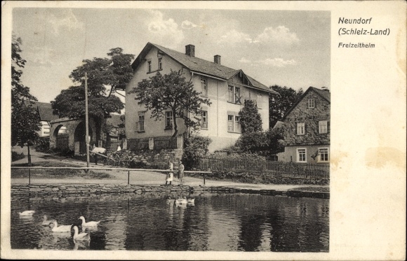PC Neundorf im Schleiz Land, view of the recreation center, water game