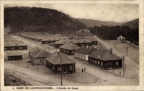 Postcard Ludwigswinkel Dahner Felsenland, Camp Entrance, Barracks