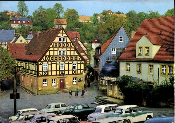 Ak Hohnstein in der Sächsischen Schweiz, Marktplatz, Lebensmittelgeschäft, Autos, Fachwerkhaus