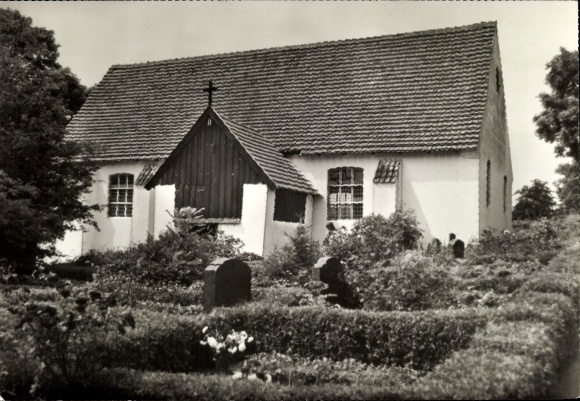 Ak Kloster Insel Hiddensee in der Ostsee, Fischerkirche, Kloster, Pflanzen, Grabsteine