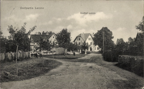 Ak Lenste Grömitz in Ostholstein, Teilansicht mit Gasthaus