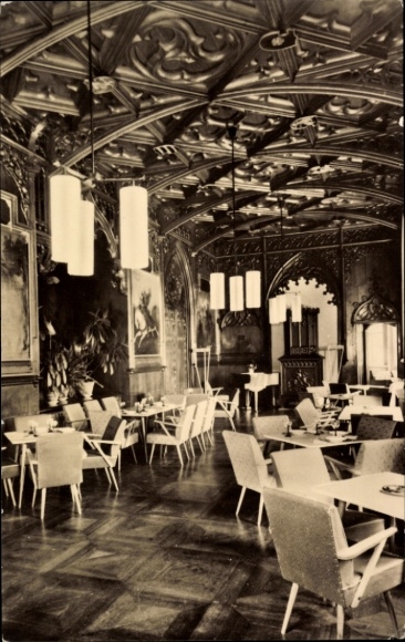 Postcard Landsberg im Saalekreis, castle elegant interior, high ceiling, stylish lighting, times