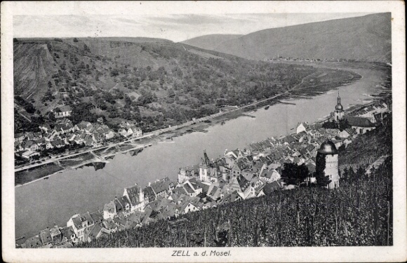 Ak Zell an der Mosel, panoramisch uitzicht op Zell, Moezel, huizen, rivier, heuvels