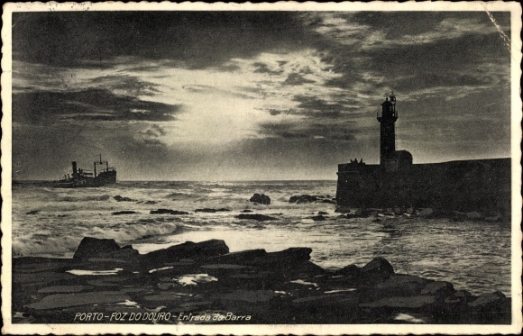 Postcard Foz Do Douro Porto Portugal, Entrada da Barra, lighthouse in the evening