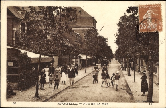 Postcard Riva Bella Calvados, Rue de la Mer