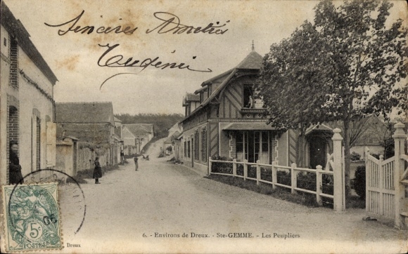 PC Dreux Eure et Loir, street in Ste-GEMME, Les Peupliers, houses,