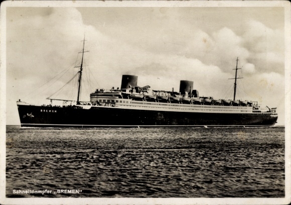 Postcard fast steamer Bremen, turbine-powered ship, North German Lloyd, catapult aircraft New York